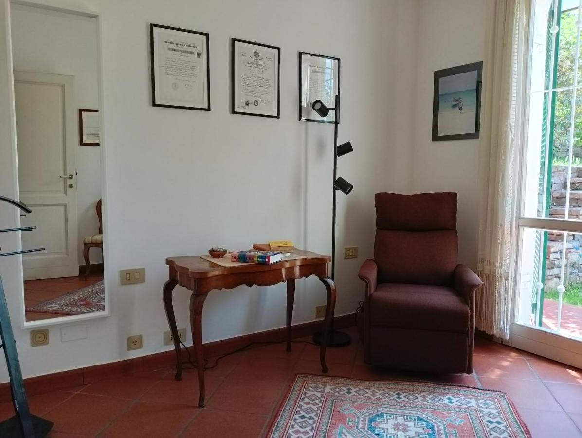Villetta Con Giardino A Due Passi Dal Mare Imperia Extérieur photo